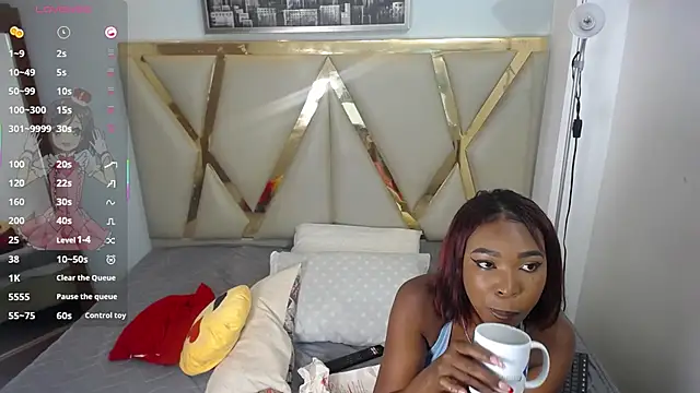 Snapshot of myblackdoope chatting on February 11, 1:20 pm myblackdoope online show from February 11, 1:20 pm