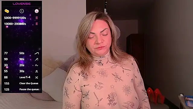 KristiOwen online show from November 10, 4:22 am