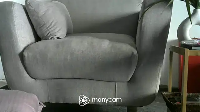 missytrig online show from February 24, 2:37 pm