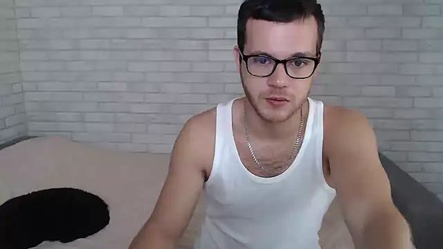 Alexxx horny online show from September 24, 7:12 am