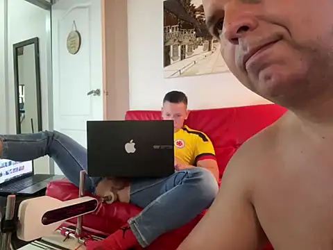 simon and david online show from February 6, 3:20 pm