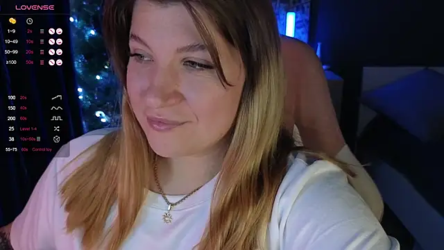 Snapshot of Fairy__Sofia chatting on December 19, 8:13 am Fairy Sofia online show from December 19, 8:13 am