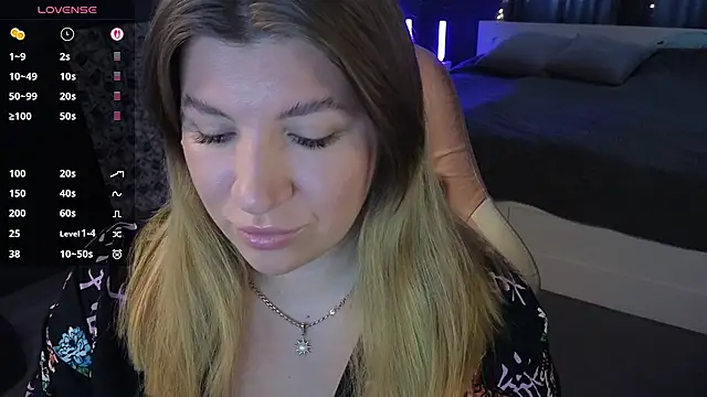 Snapshot of Fairy__Sofia chatting on February 25, 8:36 am Fairy Sofia online show from February 25, 8:36 am