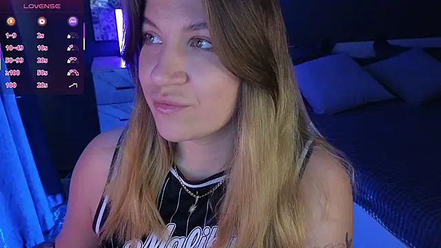 Snapshot of Fairy__Sofia chatting on March 10, 8:26 am Fairy Sofia online show from March 10, 8:26 am