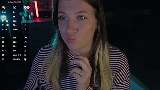 Snapshot of Fairy__Sofia chatting on September 29, 8:30 am Fairy Sofia online show from September 29, 8:30 am