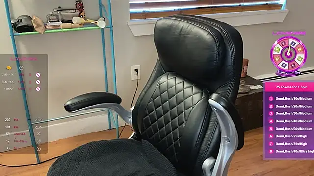 luluvaladon online show from February 21, 11:43 pm