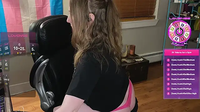 luluvaladon online show from November 21, 3:38 am