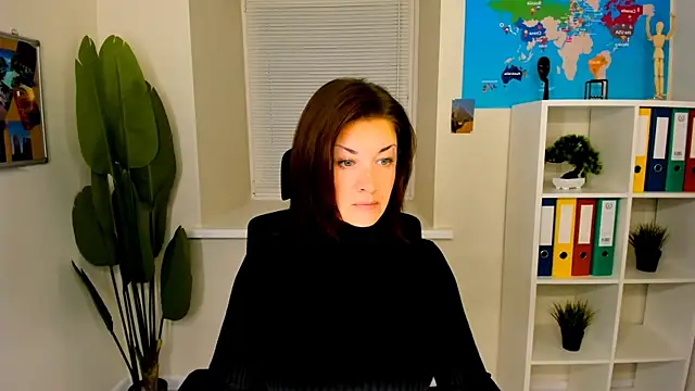 Snapshot of AnaMills chatting on October 6, 3:20 pm AnaMills online show from October 6, 3:20 pm