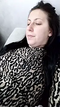 Snapshot of lolyforyou chatting on November 18, 7:13 am lolyforyou online show from November 18, 7:13 am