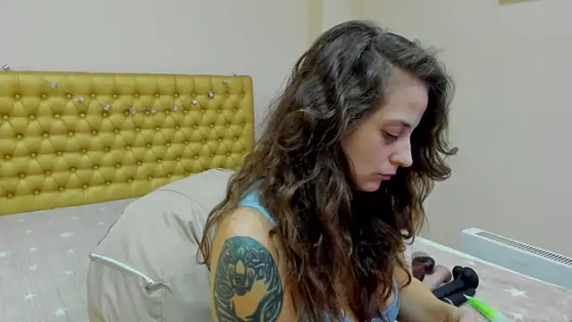 AlmaFancy online show from February 22, 8:50 am