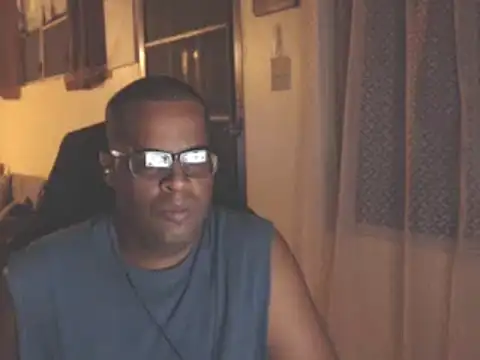 thesugar32 online show from September 22, 1:51 am