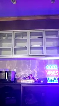 Snapshot of LilliThelo chatting on March 11, 10:07 am LilliThelo online show from March 11, 10:07 am