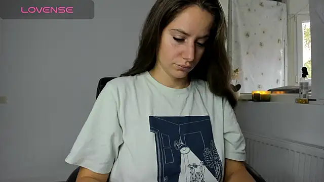 DiamondKay online show from October 16, 7:09 am