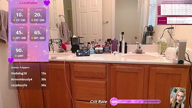 Blondiewithanass online show from September 25, 1:09 am