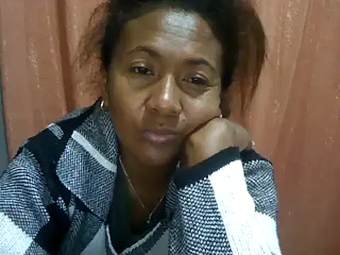 sexyladii online show from February 15, 8:01 pm