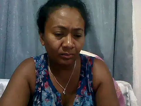 sexyladii online show from October 22, 5:56 pm