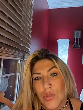 LittleMissEeve online show from October 25, 6:43 am