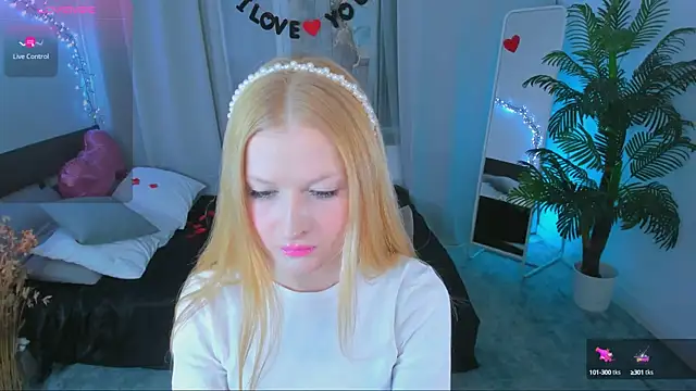 Laly Peach online show from February 16, 4:32 pm