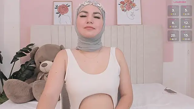 dalilasaadi  online show from March 5, 2:34 pm