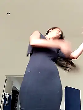 Luna-Natural online show from September 25, 2:10 pm