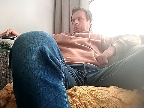 grzes19763 online show from September 25, 8:51 am