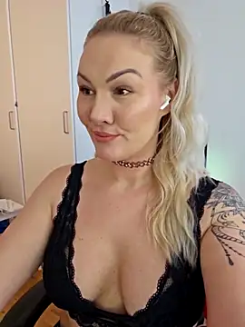 NastyMilf  online show from February 28, 12:09 pm