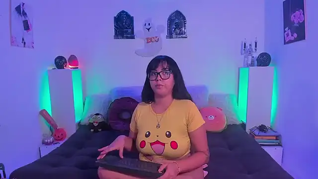 LillyCandy online show from October 21, 12:55 am