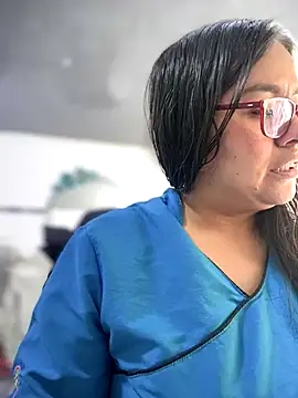 Ixchel Anaid online show from September 19, 2:18 pm