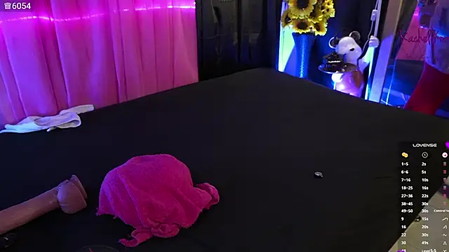 Rachellkors online show from October 9, 10:35 am