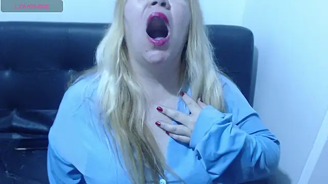 Dulce-Bella online show from February 5, 8:46 pm