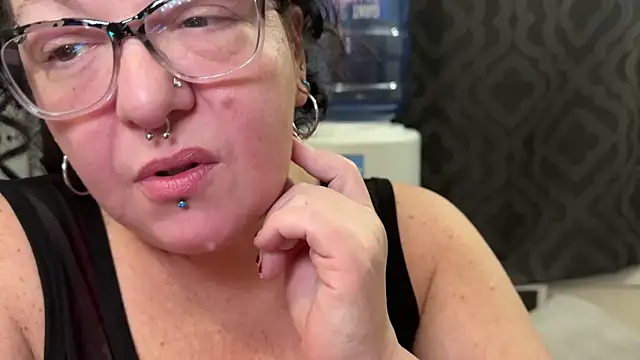 Miss Phat Booty online show from January 19, 3:39 am