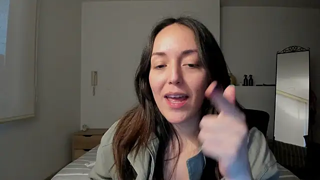 molly marmalade  online show from March 15, 11:06 pm