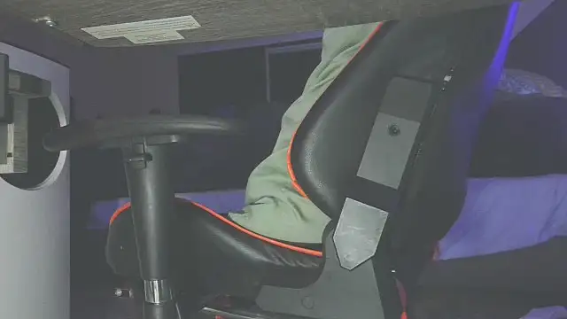 Dick and muscles online show from March 13, 6:16 am