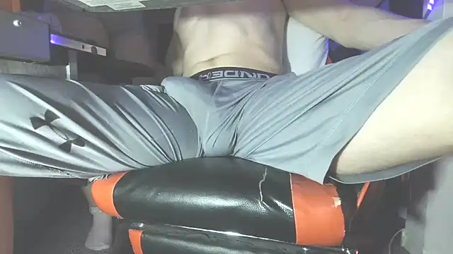 Dick and muscles online show from October 11, 3:50 am