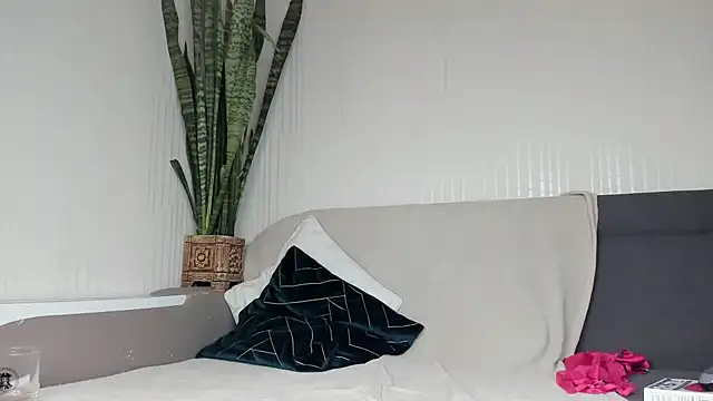 Analcatwalk online show from December 13, 3:49 am