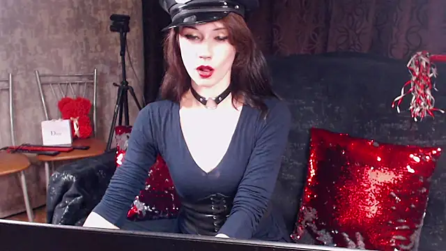 VictoryVega online show from September 13, 4:29 pm