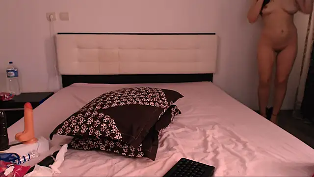 DaryanaRed08 online show from February 16, 11:38 am