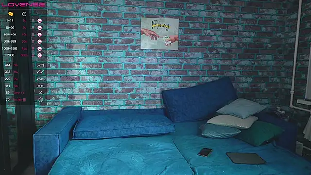 Snapshot of mark_normal chatting on January 30, 4:06 am mark normal online show from January 30, 4:06 am