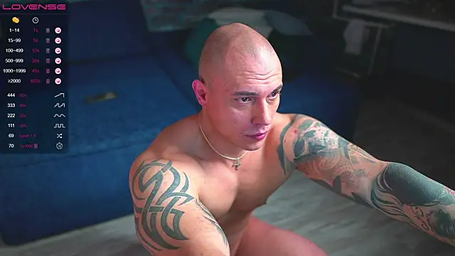 Snapshot of mark_normal chatting on February 17, 11:31 pm mark normal online show from February 17, 11:31 pm