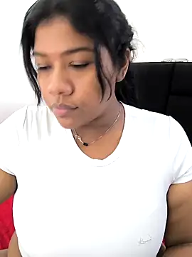 paola091 online show from March 21, 3:24 pm