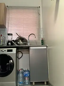 CurvyDesire1 online show from March 2, 7:54 am