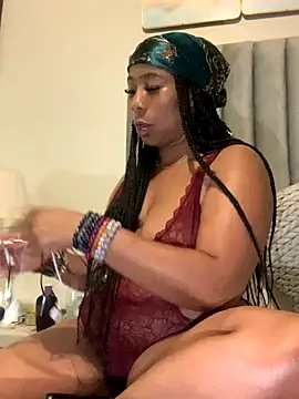 CurvyDesire1 online show from October 10, 7:57 pm