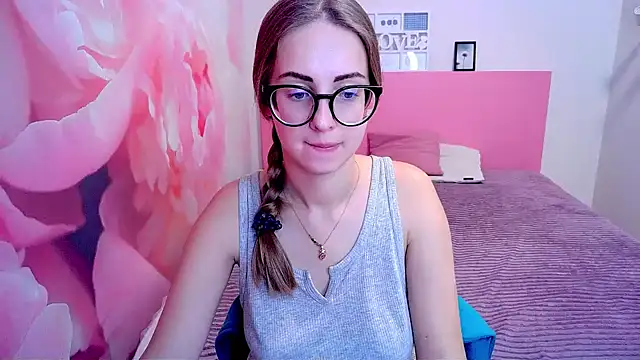 AliceAdams online show from December 13, 11:13 am