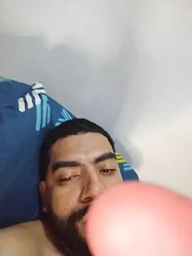 Aroon Stonne online show from November 6, 6:25 am