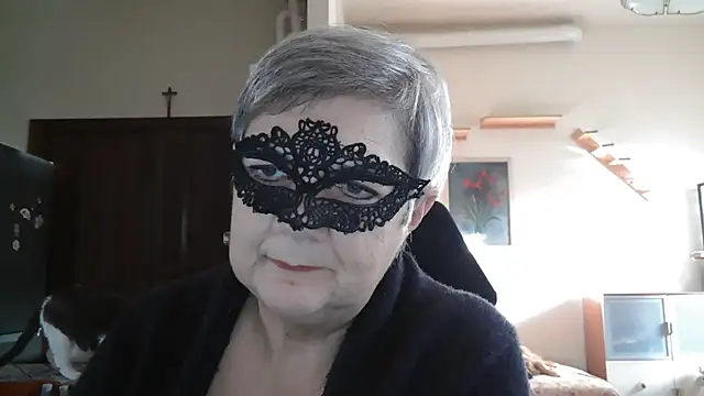 Snapshot of simona60 chatting on January 29, 2:10 pm simona60 online show from January 29, 2:10 pm