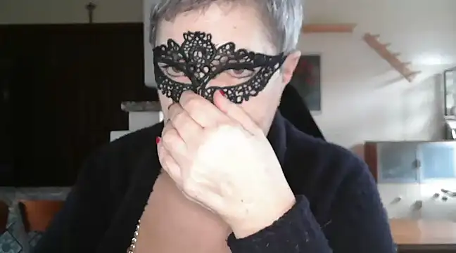 Snapshot of simona60 chatting on February 22, 2:19 pm simona60 online show from February 22, 2:19 pm