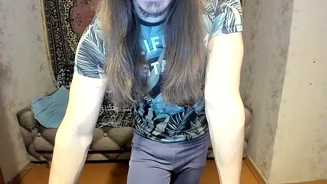 Marrymepls online show from March 18, 6:37 pm