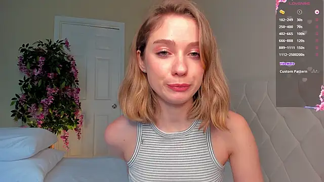 BabyEllen online show from February 22, 8:20 pm