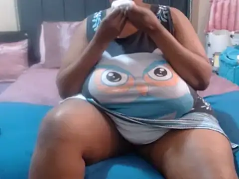 Snapshot of BUSTYDEE chatting on January 28, 1:05 pm BUSTYDEE online show from January 28, 1:05 pm