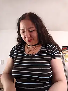 katifoxx online show from January 20, 9:01 pm